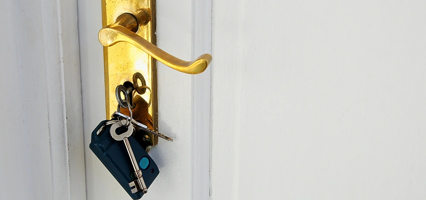 Broken Door Key Extraction in Joshua Tree, CA